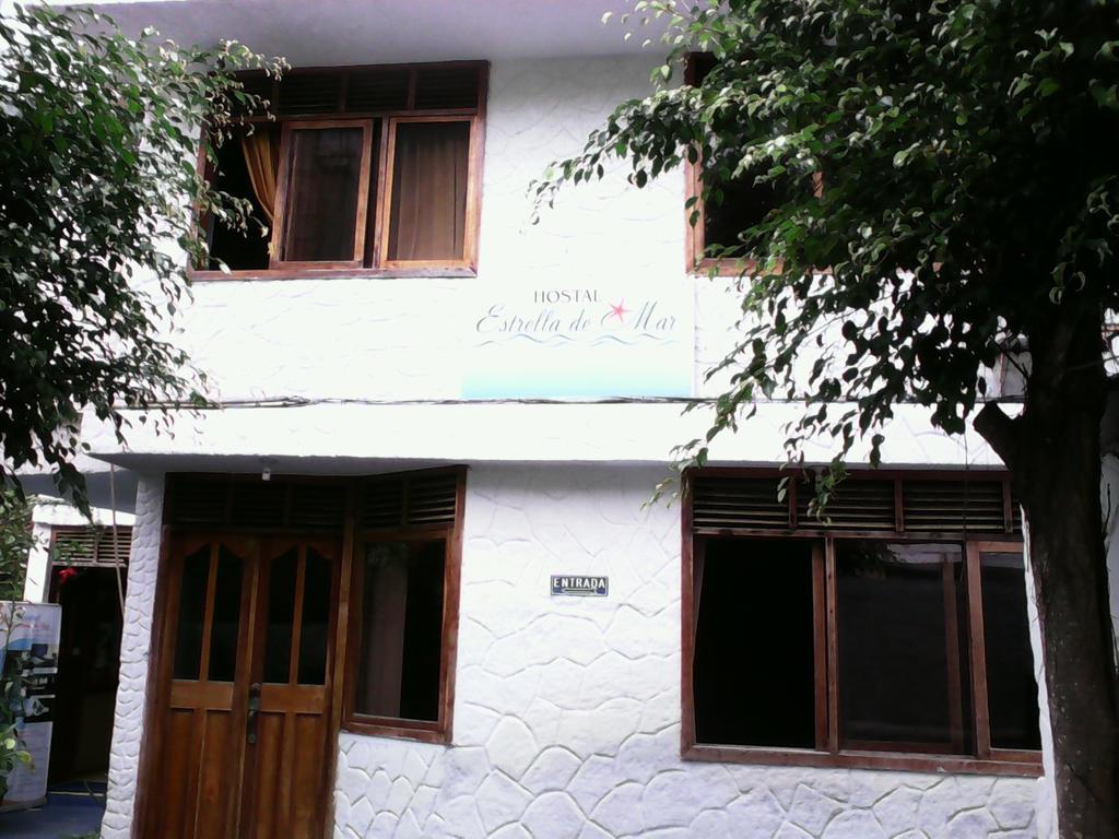 Hostal Estrella De Mar Puerto Ayora  Exterior photo